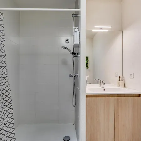 Appartement ô Bon Vivre - Vidéo-projecteur, Wifi, Netflix Inclut, Terrasse